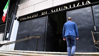 Ucciso durante Tso, poliziotto assolto Ucciso durante Tso, poliziotto assolto