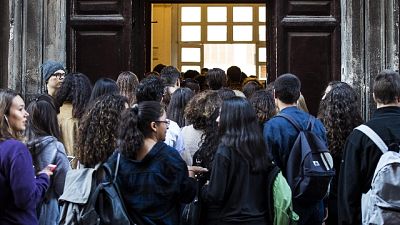 Scuole in 'emergenza ambientale' Scuole in 'emergenza ambientale'