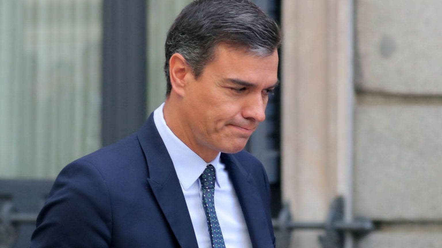 New Spanish poll points to election stalemate