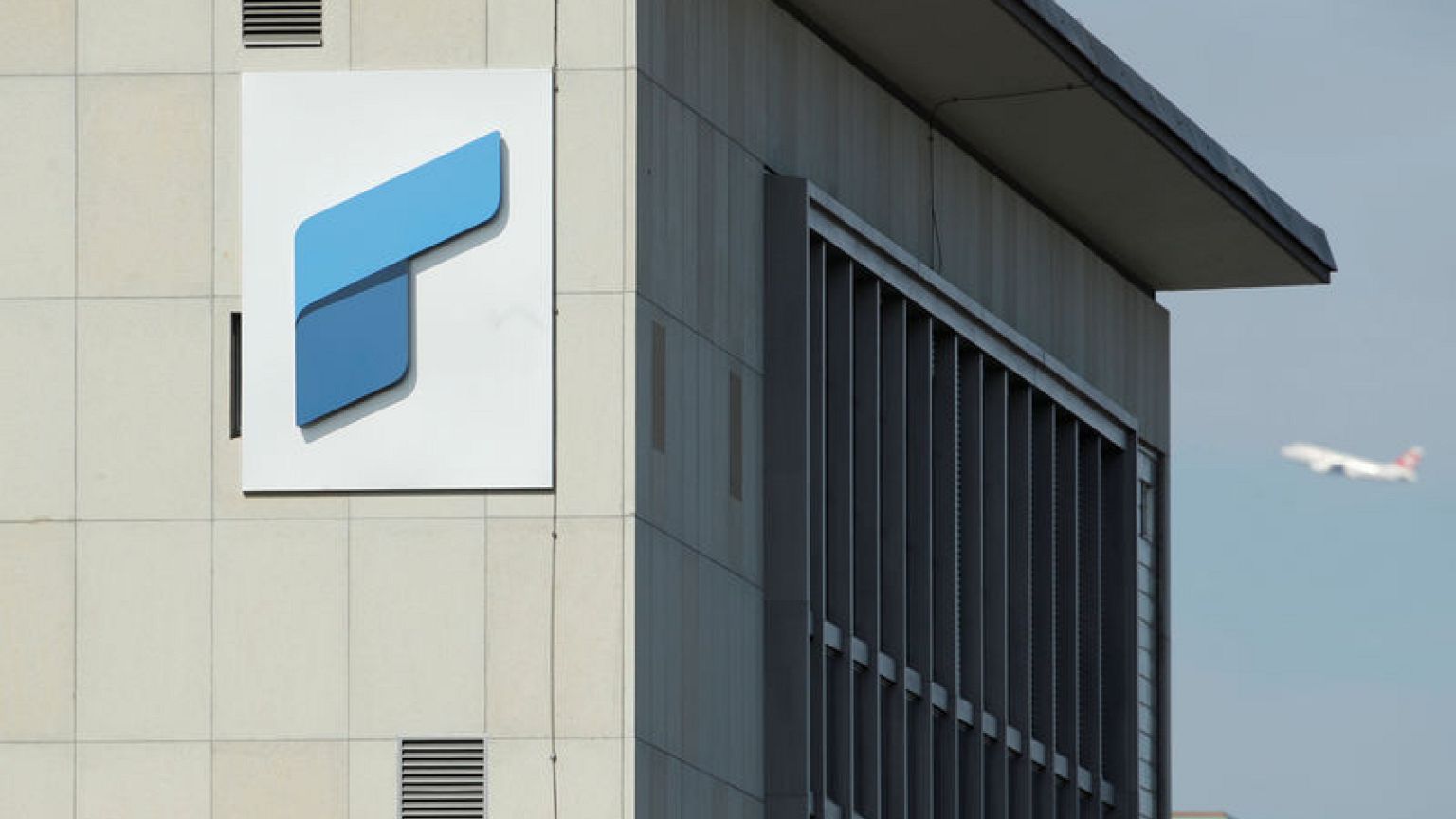 Shares in Rheinmetall drop after company discloses malware attack