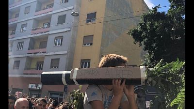 Clima, "bazooka spara alberi" a Cagliari Clima, "bazooka spara alberi" a Cagliari