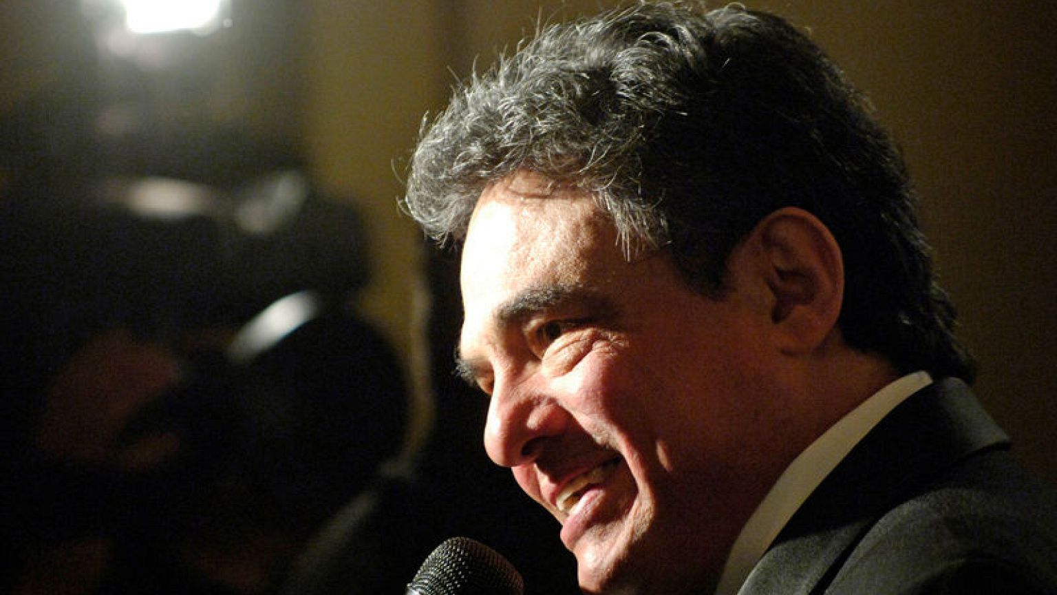 Jose Jose, one of Mexico's most-loved voices, dies at 71