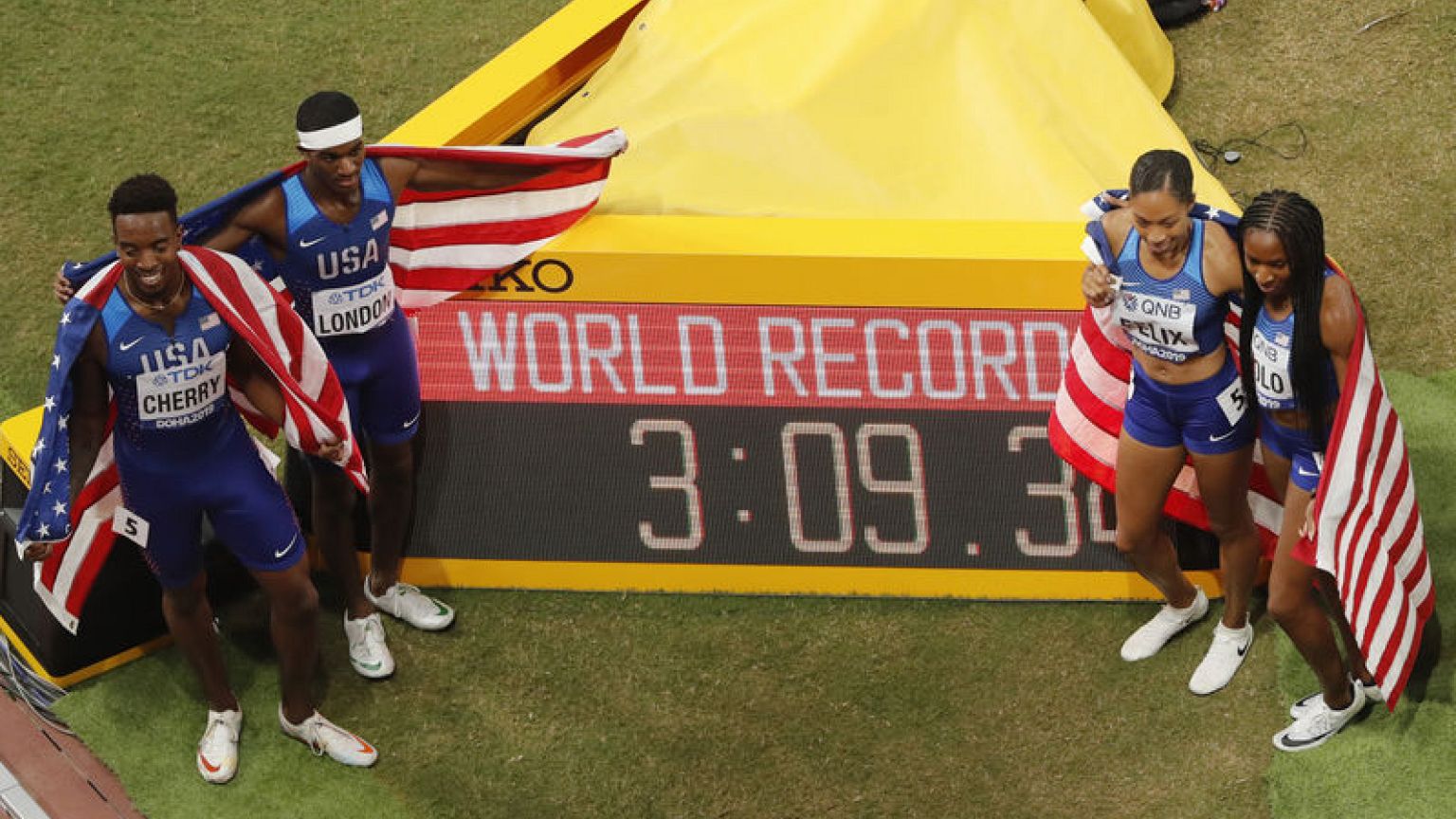 Felix takes 12th world title as U.S win first mixed relay