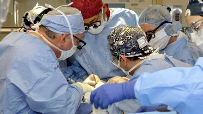 Muore dissanguata, tre medici indagati Muore dissanguata, tre medici indagati