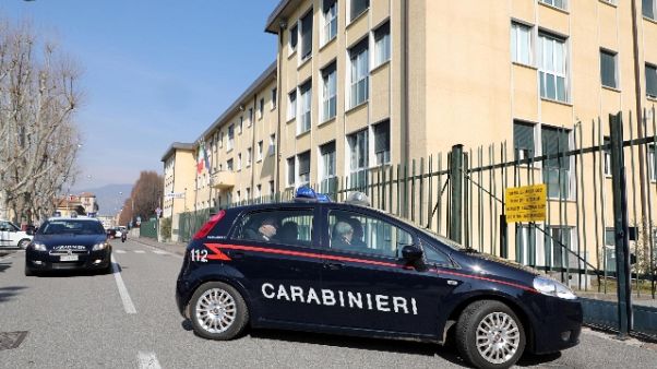 Donna uccisa, confessa compagno figlia Donna uccisa, confessa compagno figlia