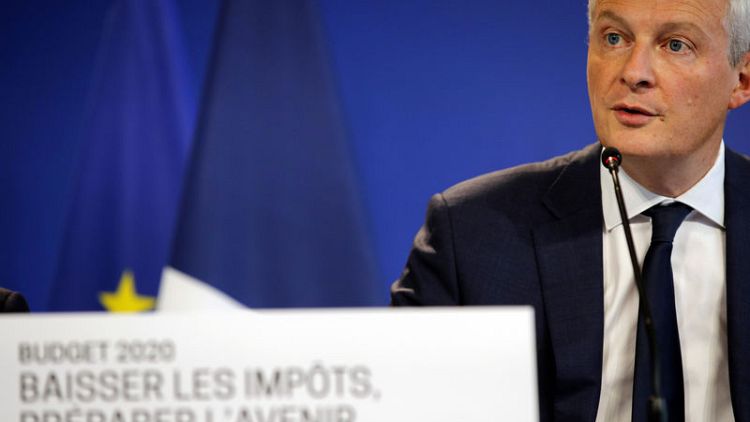 French lawmakers urge tougher disclosure on activist investors
