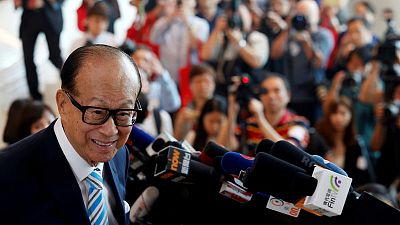 Hong Kong tycoon Li Ka-shing donates $128 million to support local business Hong Kong tycoon Li Ka-shing donates $128 million to support local business