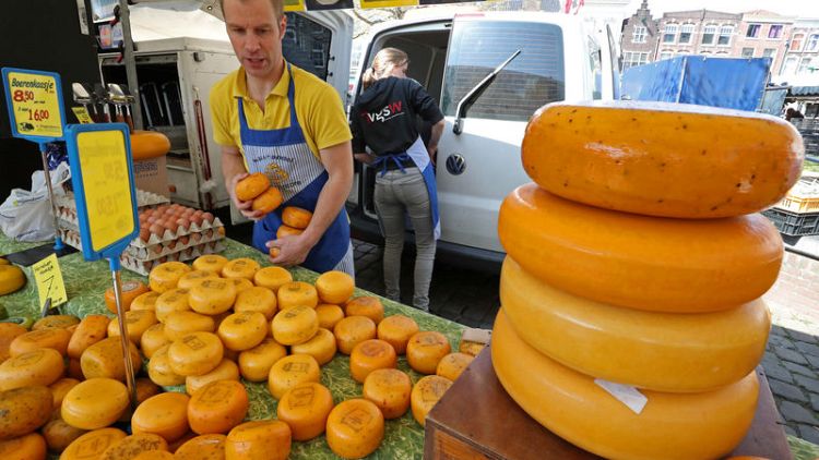 Half of Dutch cheese exports to be hit by U.S. trade tariffs - government