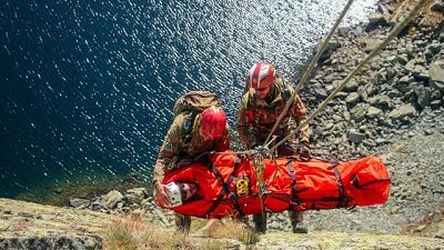 Alpini,soccorso escursionista su Monviso Alpini,soccorso escursionista su Monviso