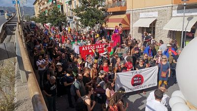 Corteo No Border a Ventimiglia Corteo No Border a Ventimiglia