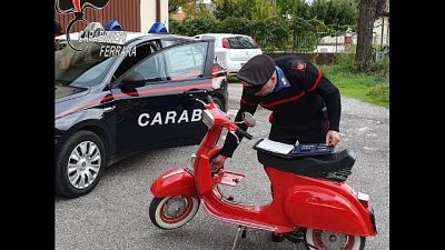 Vespa rubata 28 anni fa ritrovata Vespa rubata 28 anni fa ritrovata