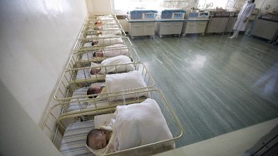 Regalo del boss,un neonato per il clan Regalo del boss,un neonato per il clan