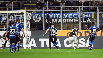 Juve go top as Higuain seals victory at Inter Juve go top as Higuain seals victory at Inter
