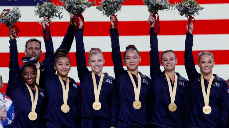 U.S. women romp to fifth straight world title, Biles rewrites history