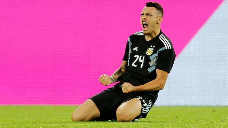 Germany waste two-goal lead to draw 2-2 with Argentina