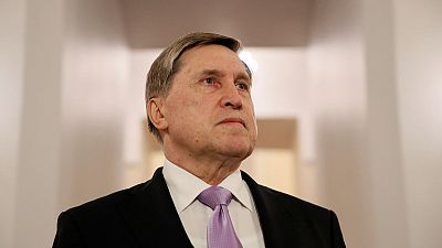 Kremlin to Ukraine: pull back troops before we discuss summit Kremlin to Ukraine: pull back troops before we discuss summit