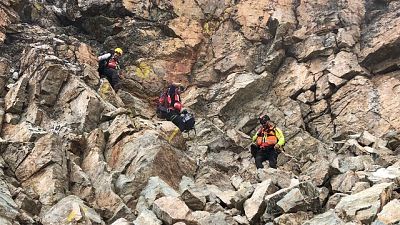 Sassi sul Monviso, ferito un alpinista Sassi sul Monviso, ferito un alpinista