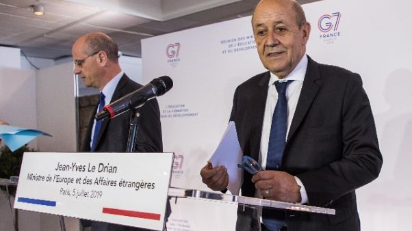 Francia-Turchia, Le Drian diserta stadio Francia-Turchia, Le Drian diserta stadio
