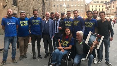 Chiavi Firenze a Gere,proteste cdx e M5s Chiavi Firenze a Gere,proteste cdx e M5s