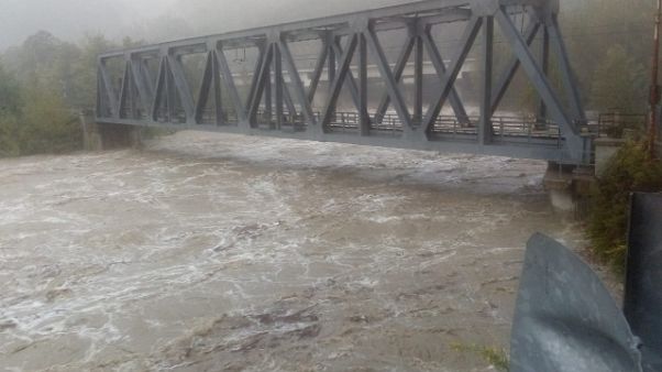 Allagati binari,ritardi su linea Ponente Allagati binari,ritardi su linea Ponente