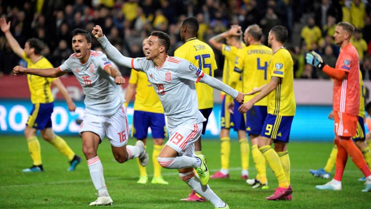 Stuttering Spain draw with Sweden to qualify for Euro 2020