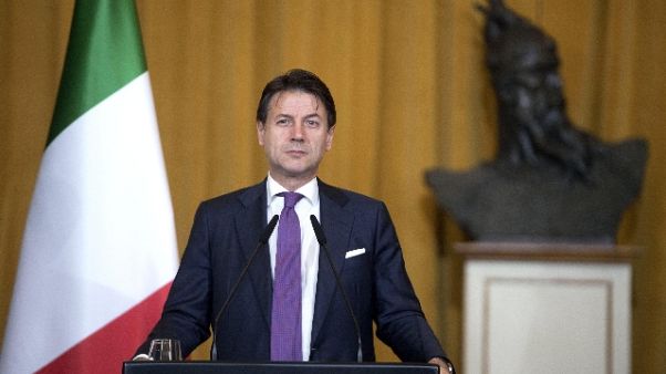 Migranti: Conte, sistema sia integrato Migranti: Conte, sistema sia integrato