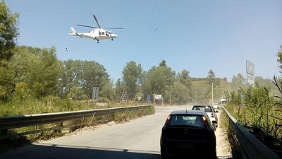 Avvolto da fuoco che aveva acceso, grave Avvolto da fuoco che aveva acceso, grave