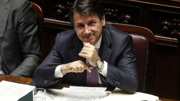 Conte, incentivare moneta elettronica Conte, incentivare moneta elettronica