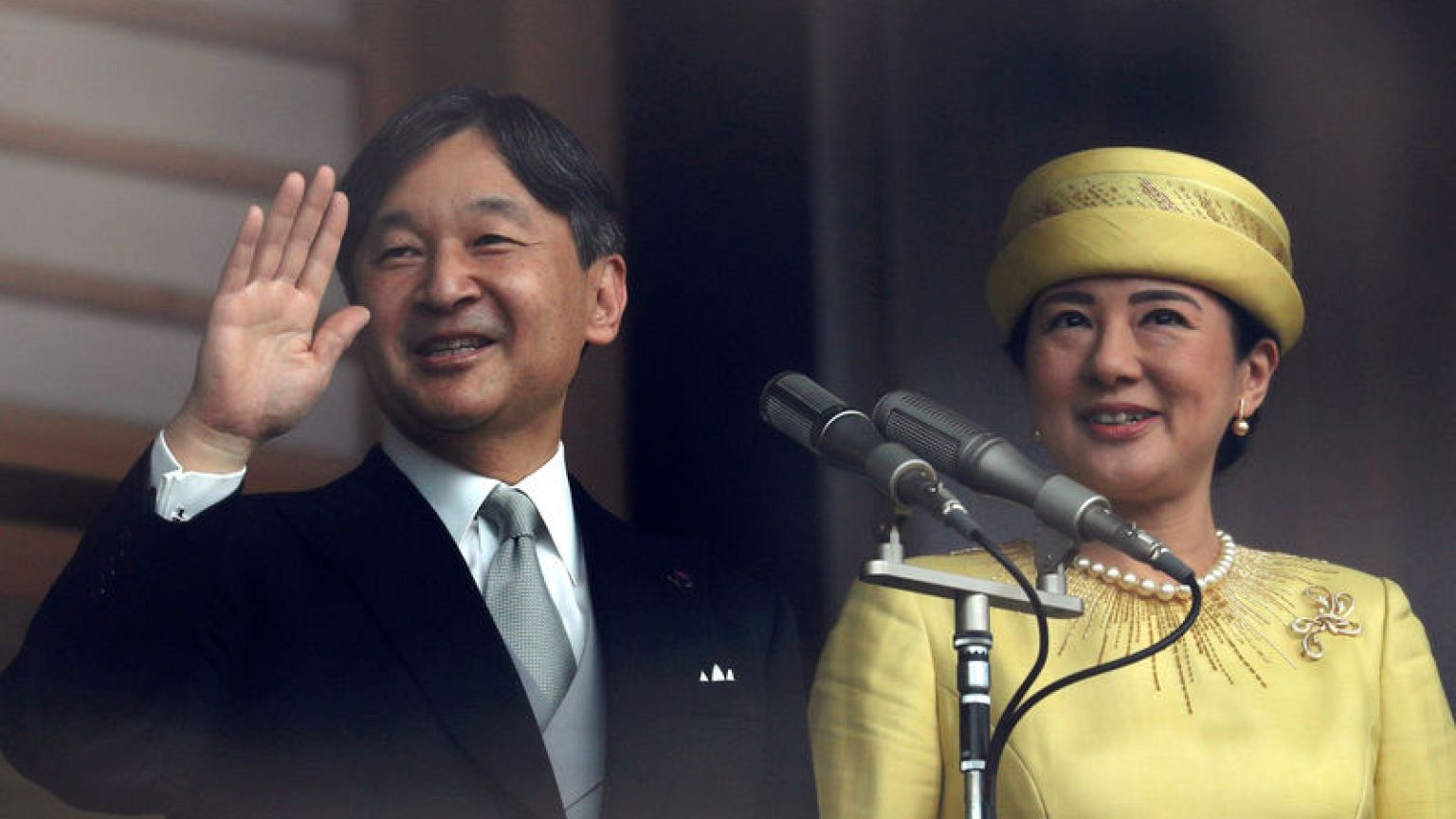 Factbox: Hundreds of dignitaries to attend as Japan's emperor declares enthronement