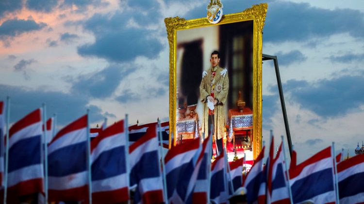 Thai opposition protests emergency troop transfer to king