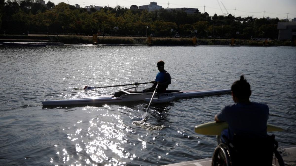 South Korean soldier who lost legs to DMZ landmine aims for Paralympic