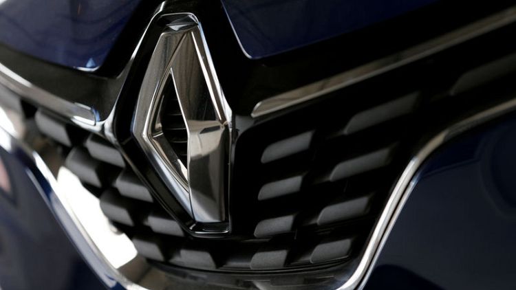 Renault shares slump as profit warning deepens carmaker's problems