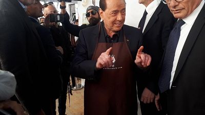 Berlusconi cioccolatiere a Eurochocolate Berlusconi cioccolatiere a Eurochocolate