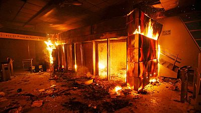 Chile President Pinera declares emergency as capital rocked by riots Chile President Pinera declares emergency as capital rocked by riots