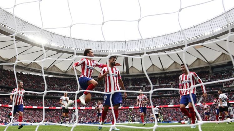 Parejo stunner earns Valencia draw at Atletico Madrid