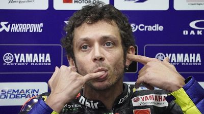 Rossi in Mercedes ed Hamilton su MotoGp Rossi in Mercedes ed Hamilton su MotoGp