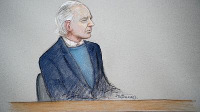 WikiLeaks founder Assange appears confused at extradition hearing WikiLeaks founder Assange appears confused at extradition hearing