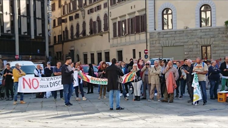 Discarica di Piombino,protesta a Firenze