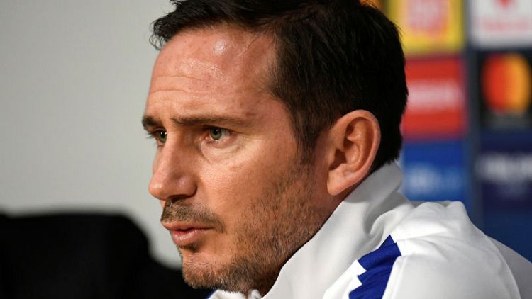 Chelsea's Lampard looks to young Ajax for Champions League inspiration