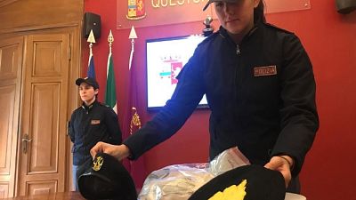 Pusher mafia nigeriana presi a Torino Pusher mafia nigeriana presi a Torino