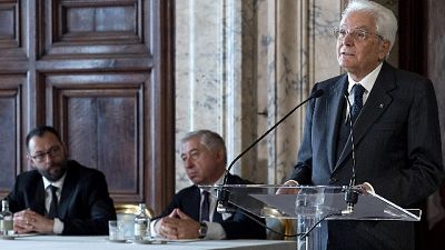 Mattarella, malati non siano abbandonati Mattarella, malati non siano abbandonati