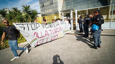 Turchia,attivisti occupano sede Leonardo Turchia,attivisti occupano sede Leonardo
