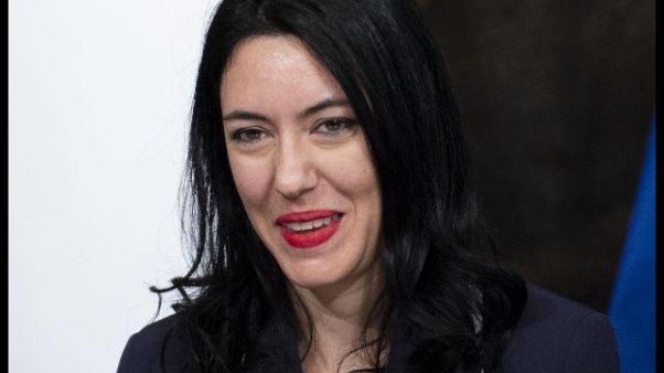 Azzolina, aggravanti per aggressori prof Azzolina, aggravanti per aggressori prof