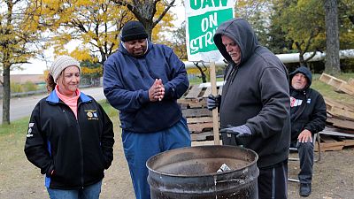 UAW turns to Ford after GM workers approve new contract UAW turns to Ford after GM workers approve new contract