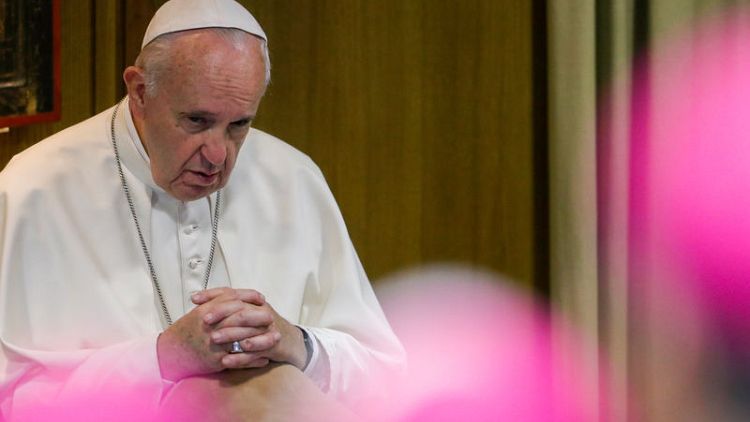 Pope, ending synod, says will re-launch study of women deacons