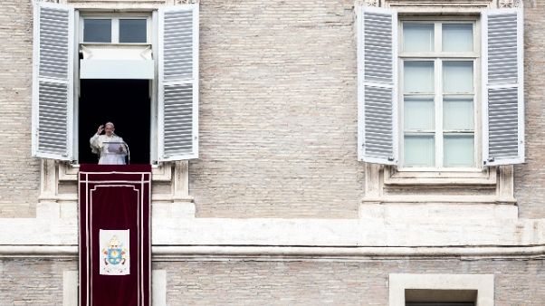 Papa, con Sinodo nuove vie, no ideologie Papa, con Sinodo nuove vie, no ideologie