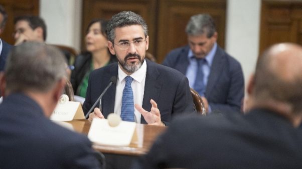 Fraccaro, strutturali 500 mln ai Comuni Fraccaro, strutturali 500 mln ai Comuni