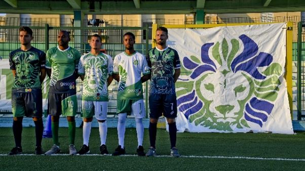 'Torna razzismo',sos squadra multietnica 'Torna razzismo',sos squadra multietnica