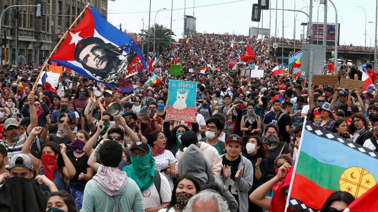 Chileans call for new protests even as Pinera readies cabinet reshuffle