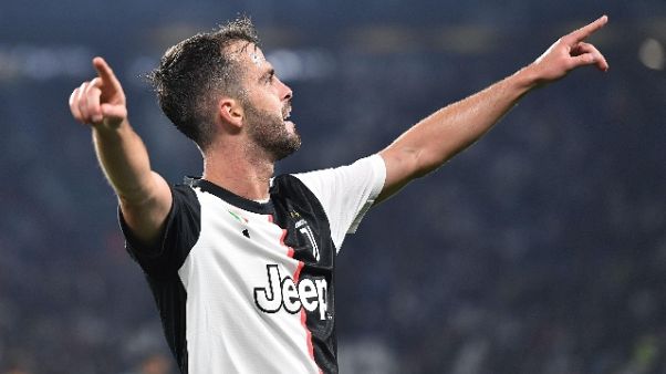 Juve: nessuna lesione,Pjanic salta Genoa Juve: nessuna lesione,Pjanic salta Genoa